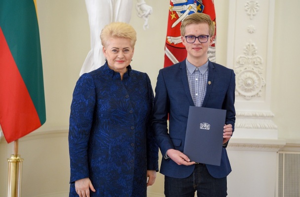 Pijus Brazinskas kartu su prezidente Dalia Grybauskaite, nuotr. iš asm. albumo